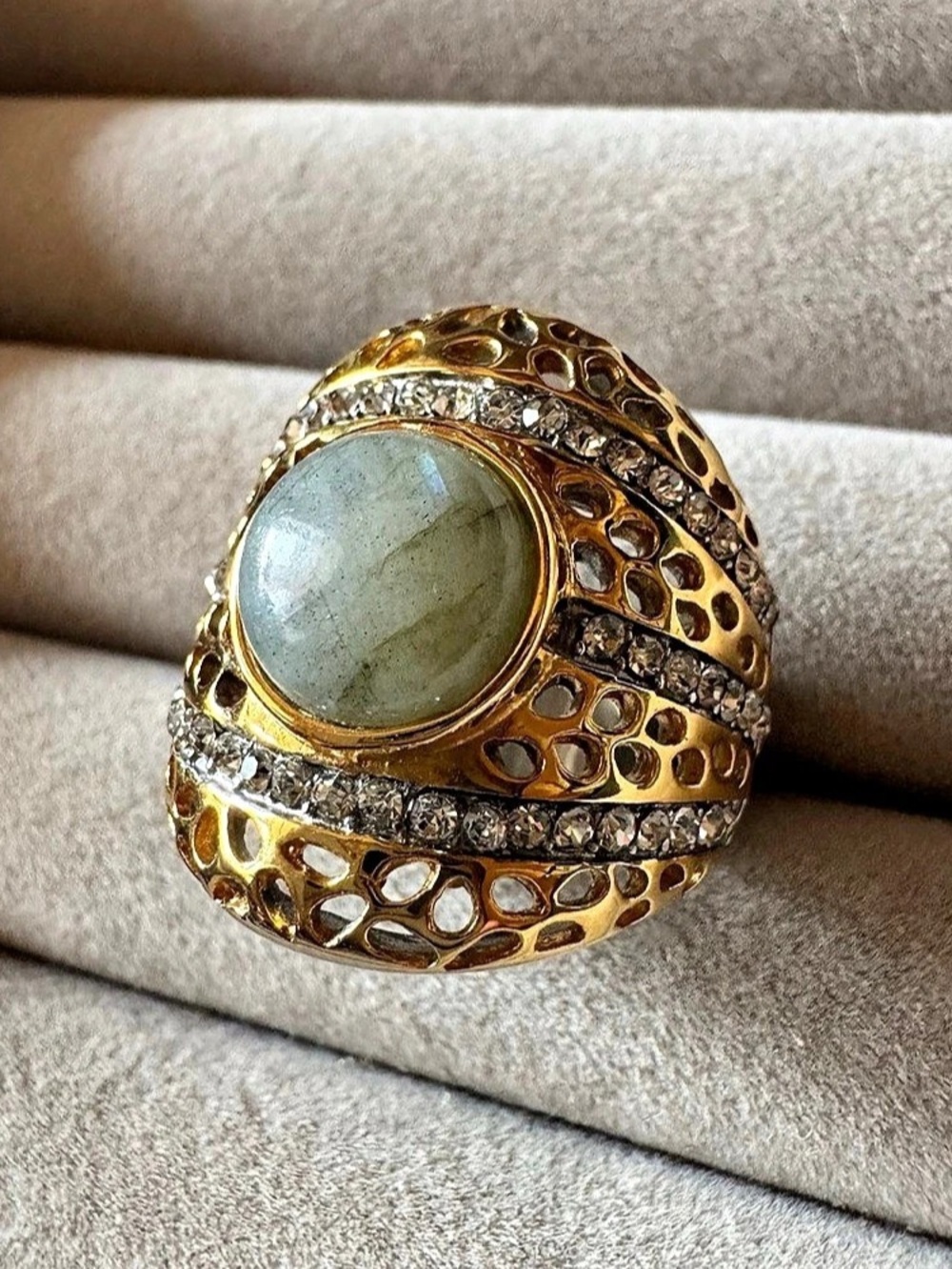 316L Stainless Steel Green Cabochon Crystal Two-Tone Statement Ring Size 8